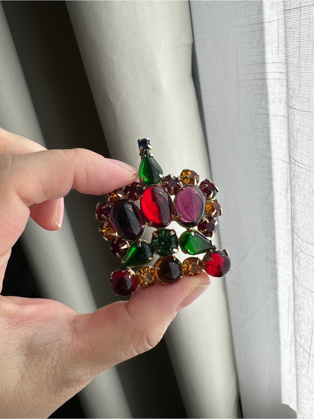 Vintage Weiss Crown Multi-Color Gemstone Cocktail Brooch